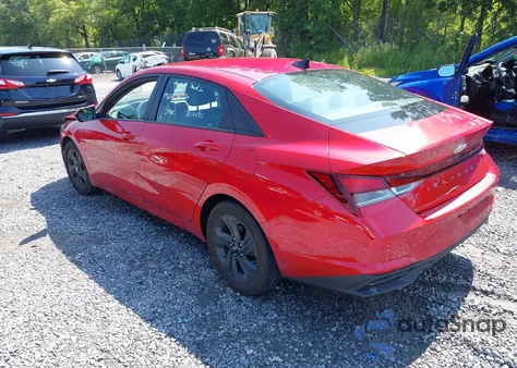 2022 Hyundai Elantra Sel from USA, damaged, VIN 5NPLM4AG9NH076492